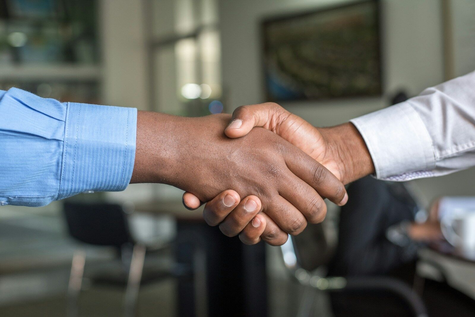 Handshake sealing a managed lead program